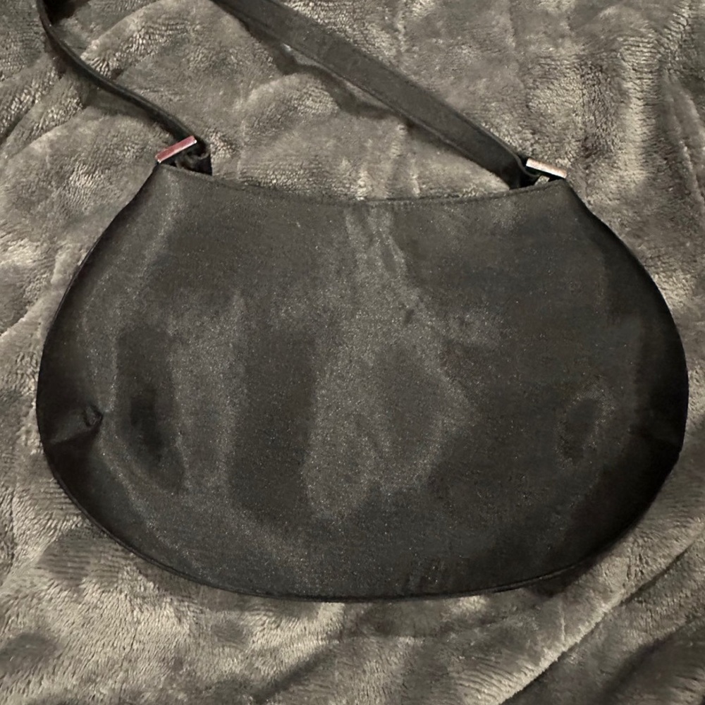 Black small pouch
